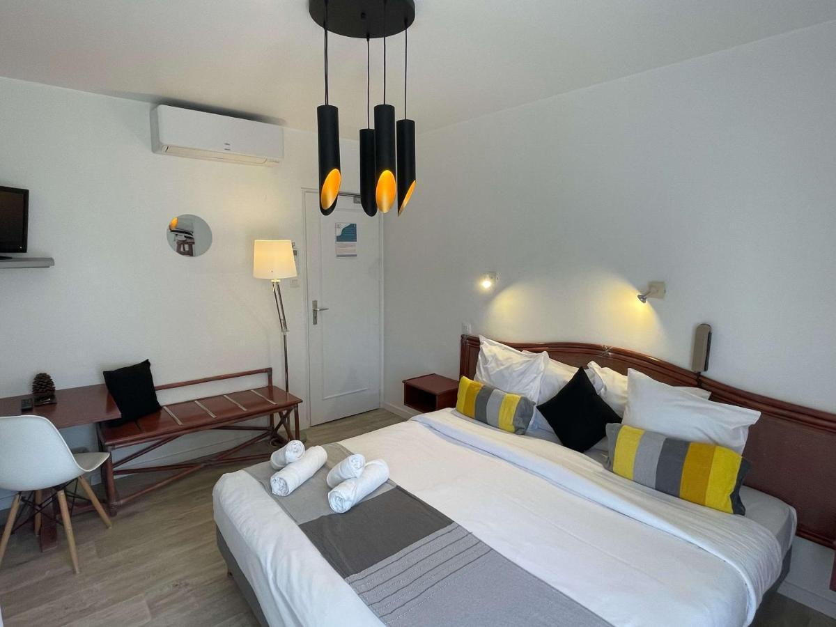 Logis Les Cols Verts La Tranche-sur-Mer Εξωτερικό φωτογραφία