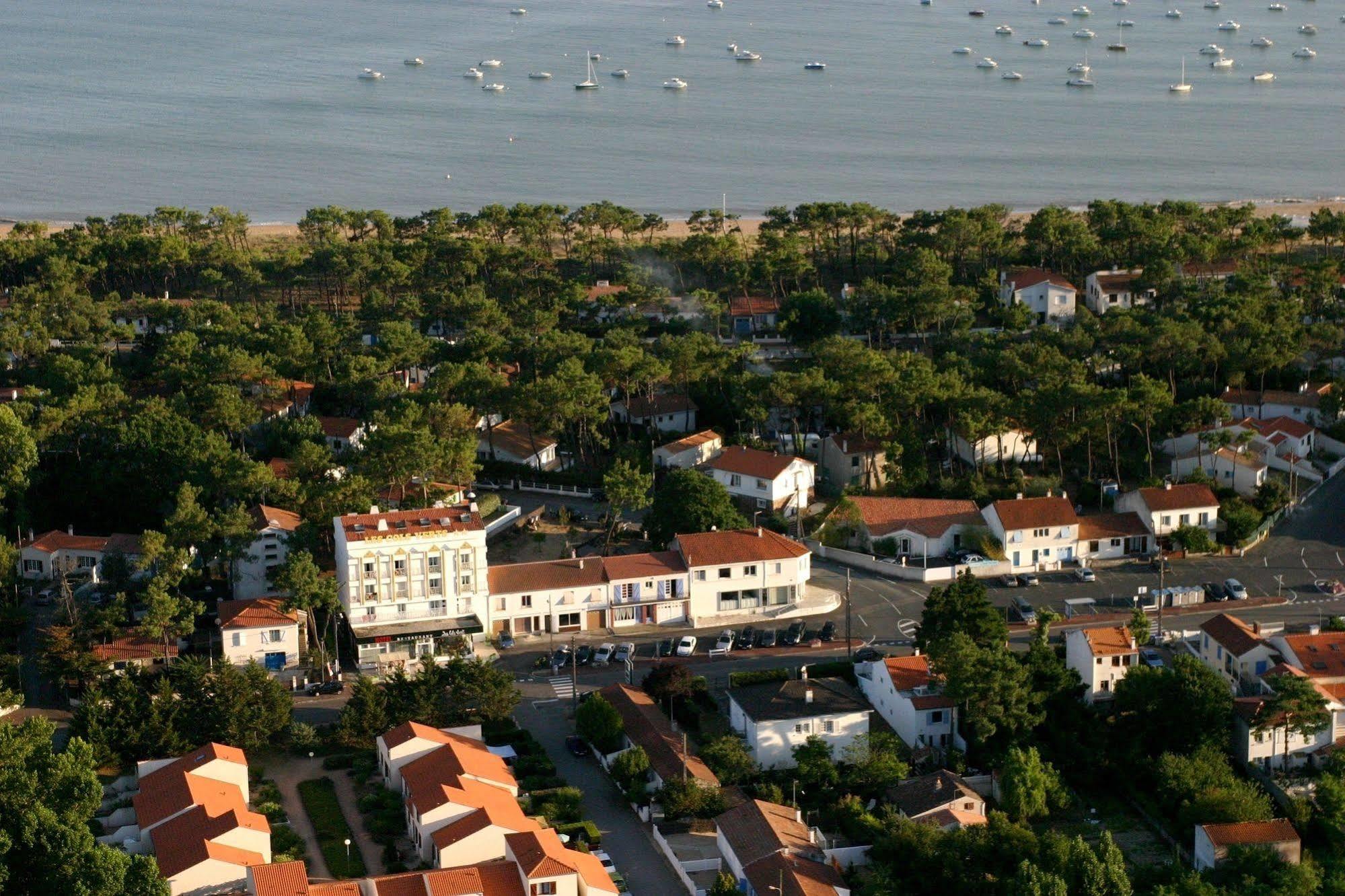 Logis Les Cols Verts La Tranche-sur-Mer Εξωτερικό φωτογραφία